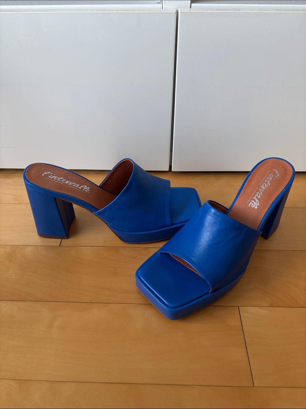 L'INTERVALLE Royal Blue Square-Toe Block Heel Mules, genuine leather